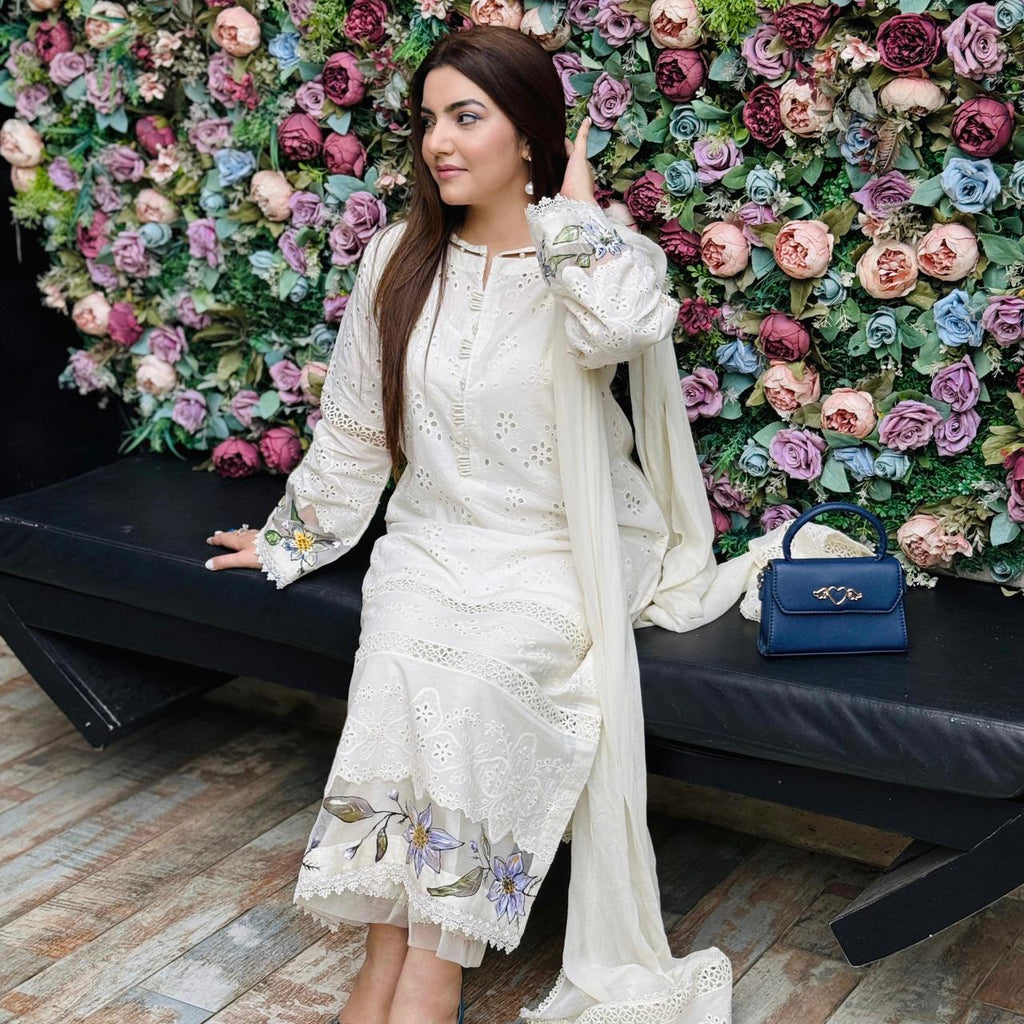 Ivory Bloom Chickenkari 3-Piece Set